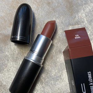 MAC Cosmetics Whirl Lipstick Matte BNIB